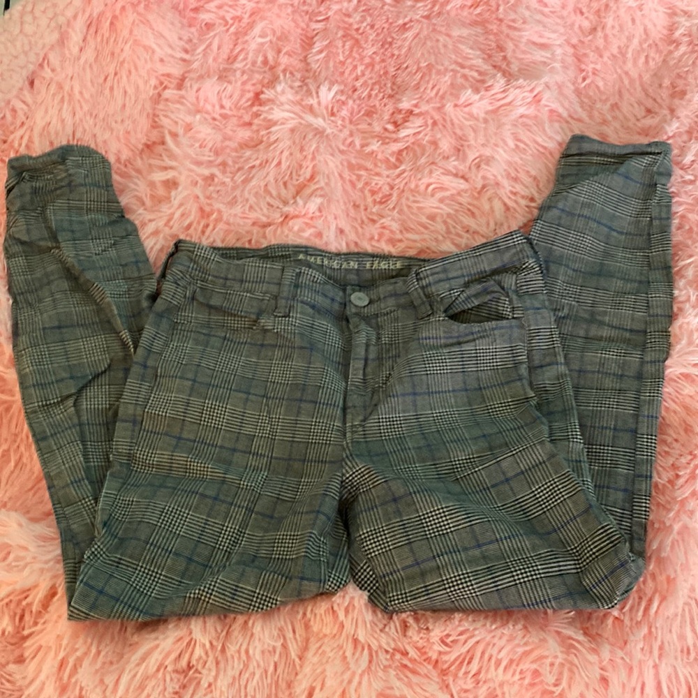 American Eagle Grey Plaid High Rise Jeggings